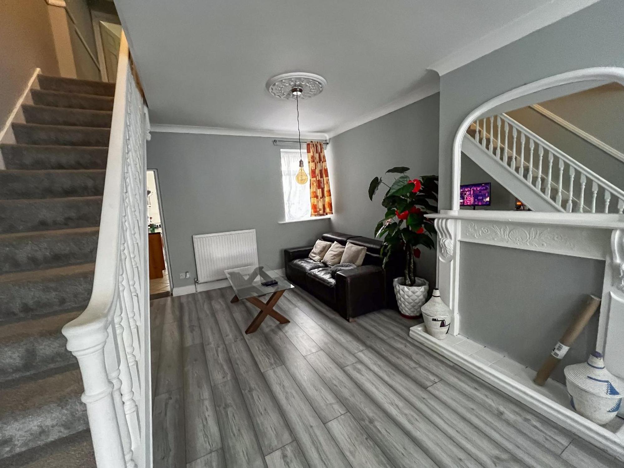 Spacious Retreat - Remote Worker & Family Friendly Portsmouth Exterior photo